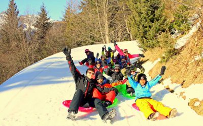 Soleil, neige et luge à gogo.